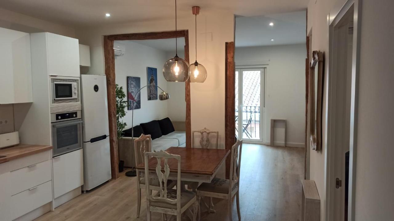 Cozy & Stylish Apartment In The Center マドリード エクステリア 写真